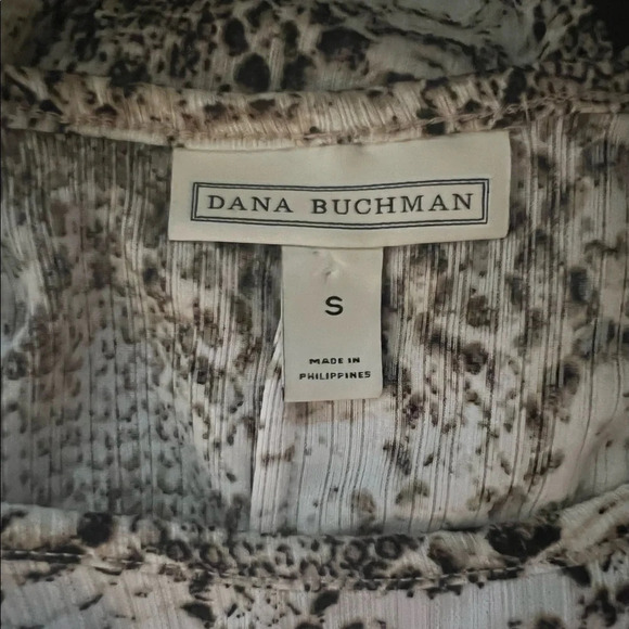 Dana Buchanan Sm light weight crewneck three-quarter length sleeve blouse - Picture 7 of 7